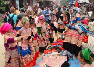 CANCAU, BACHA ETHNIC MARKET AND SAPA 4 DAYS 3 NIGHTS from 186 USD/person only